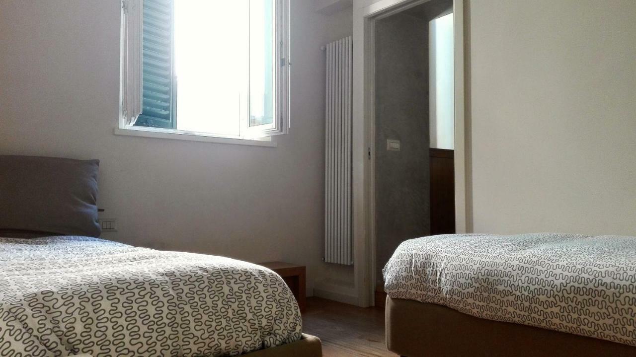 Appartamento Moderno In Centro Storico Lucca Luaran gambar